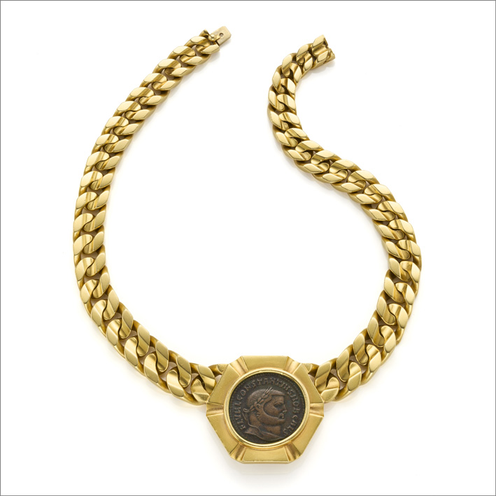 Buccellati-Ring bei Faraone Casa d'Aste am begehrtesten 1 Collana Gemme Nummarie di Bulgari, con moneta romana dell’Impero di Costanzo Cloro