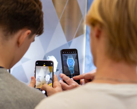 Visitatori a Watches and Wonders 2025