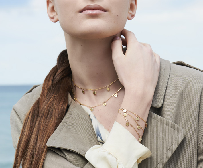 Bracciale e collana di Atelier Vm