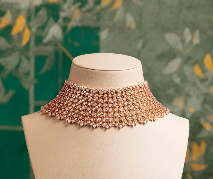 I pizzi con diamanti di Bulgari 2 Choker in oro rosa e diamanti