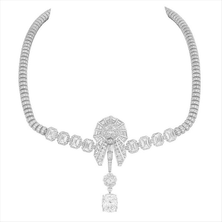Chanel nel regno di segni e simboli 1 Collana Lion Puissant