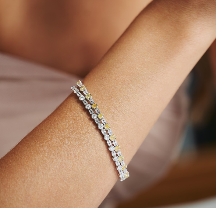 Valentina Callegher Rivière Kollektion 1 Bracciale con diamanti bianchi e fancy yellow