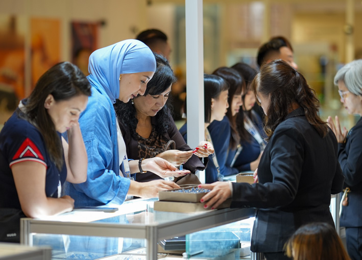 JGTD Makes Dubai a Global Jewelry Hub 1 Visitatori alla JGTD